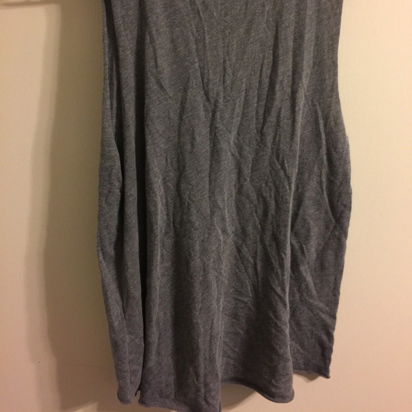 Hollister Gray Logo Workout Shirt Size Small - Picture 7 of 7